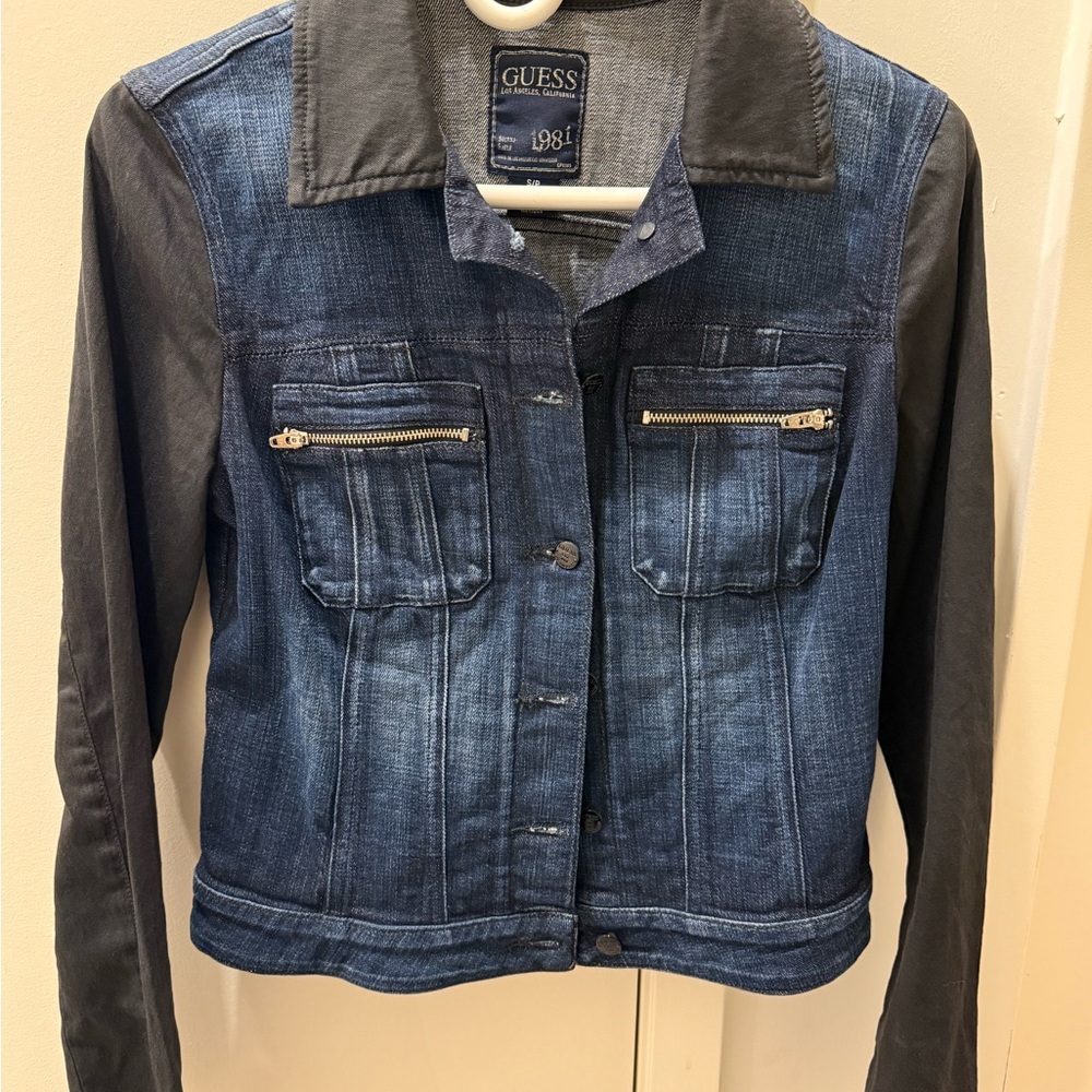 GUESS Two-Tone Blue Denim Jacket with Black Sleeves